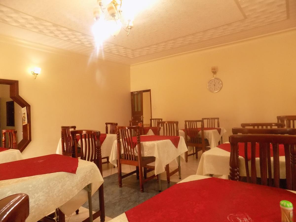 Rhino Motel Mbarara Zewnętrze zdjęcie